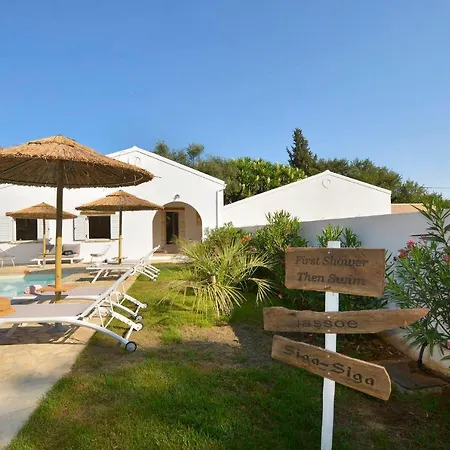 Siga - Siga Villa Kokkinion